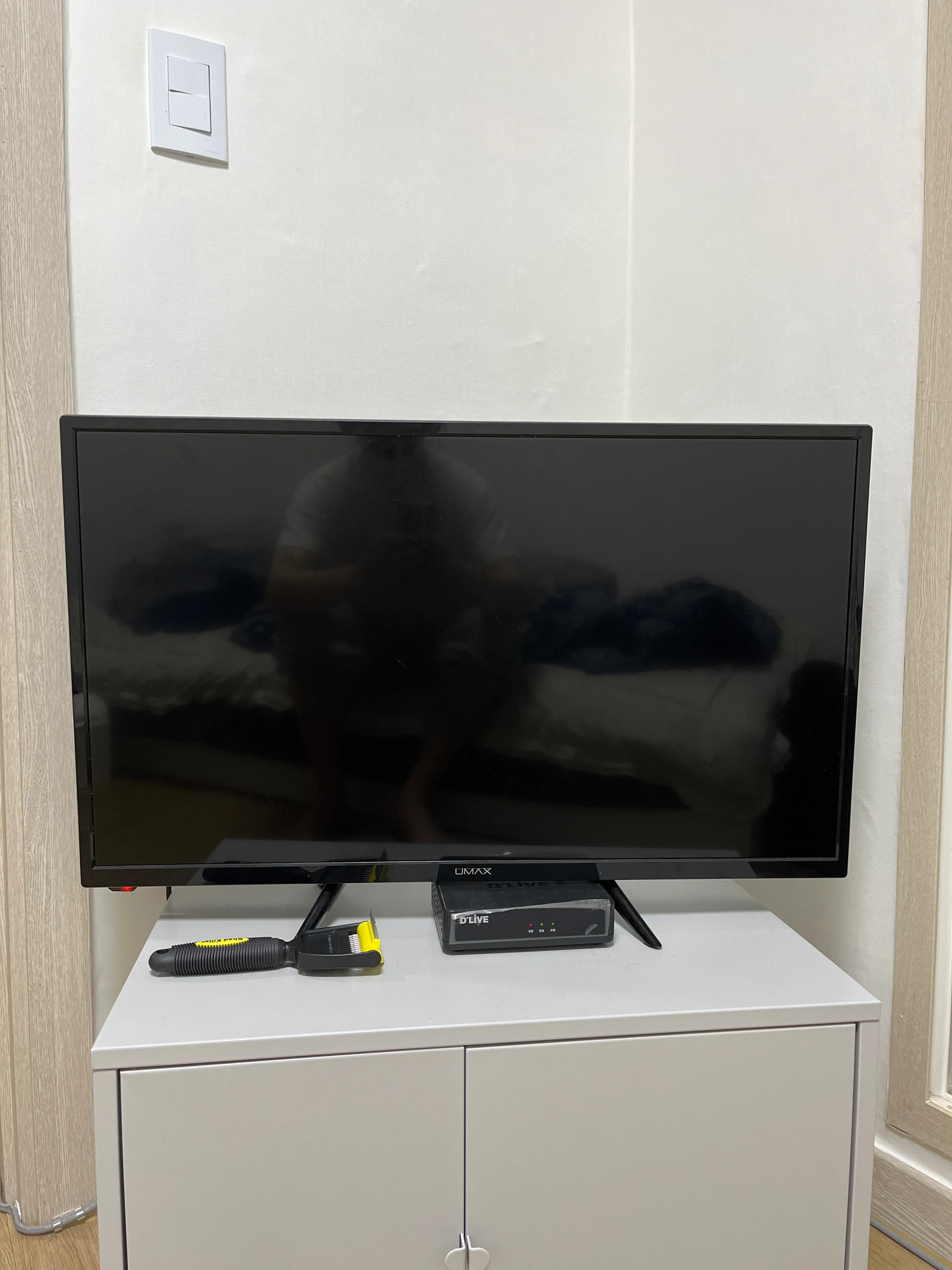 '무결점보증 MX32F 81cm(32인치) FHDTV -중소기업 소형 모니터 벽걸이 겸용' 제품으로 꾸민 유저들의 스타일링샷 ...