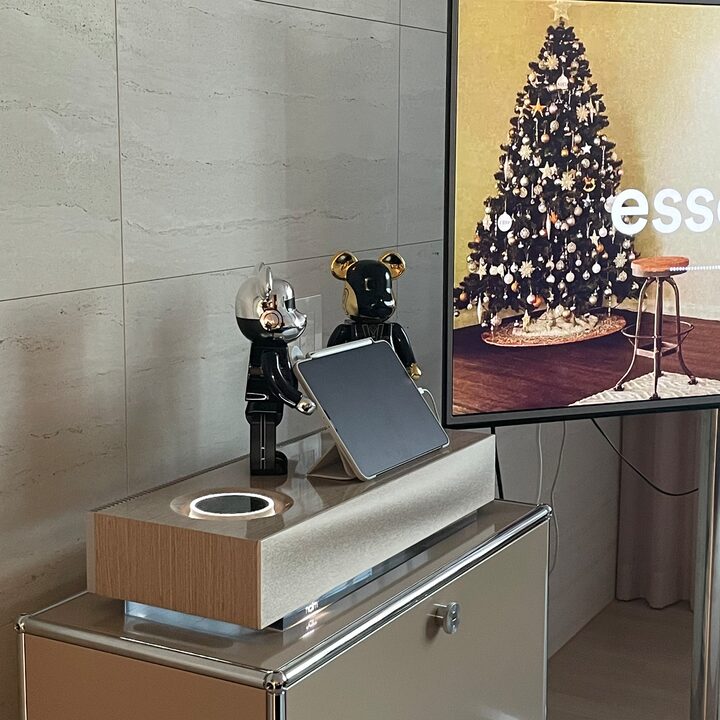 short form carousel card thumbnail