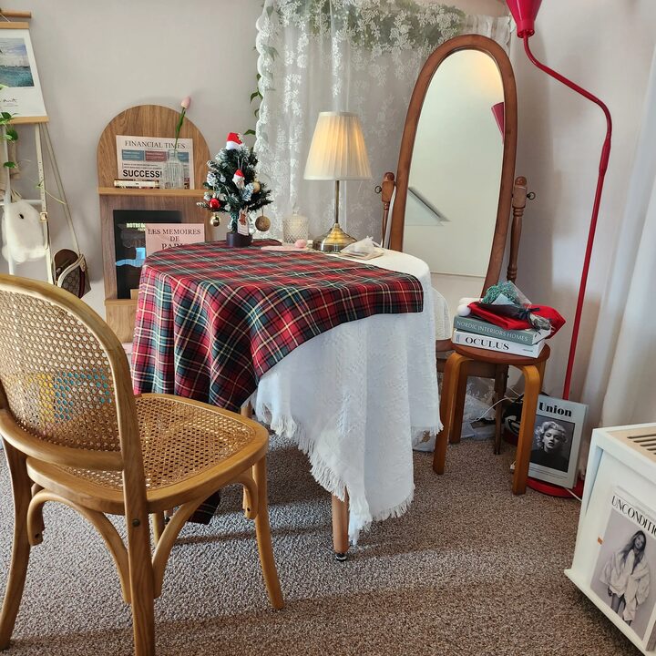 short form carousel card thumbnail