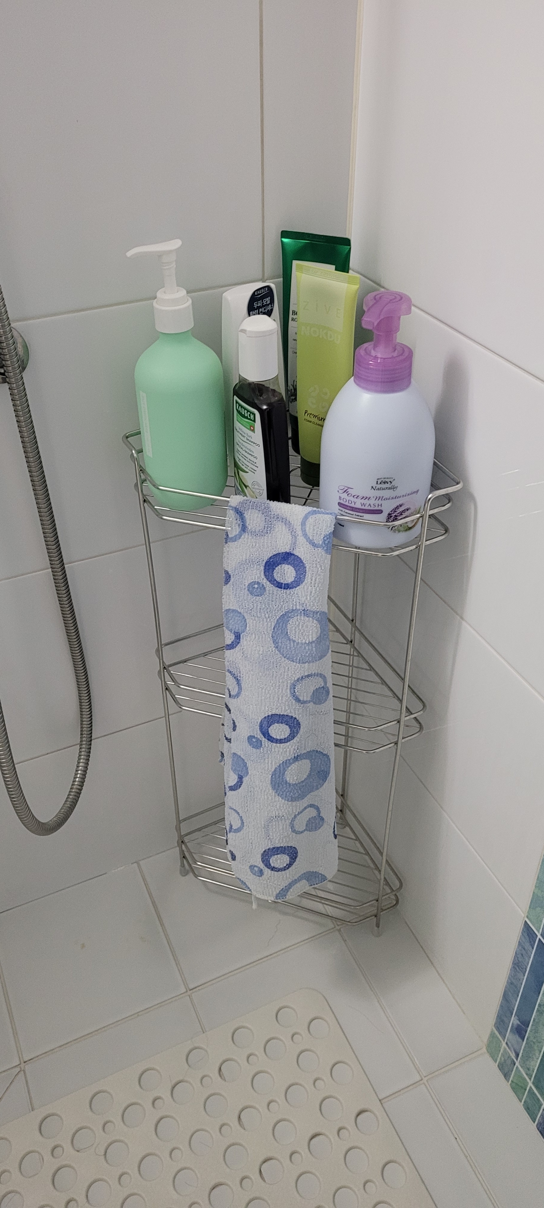 3-Tier Stainless Steel Bathroom Corner Shelf user photo