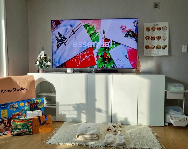 short form carousel card thumbnail