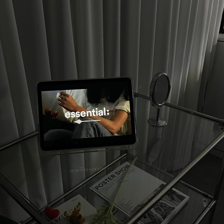 short form carousel card thumbnail