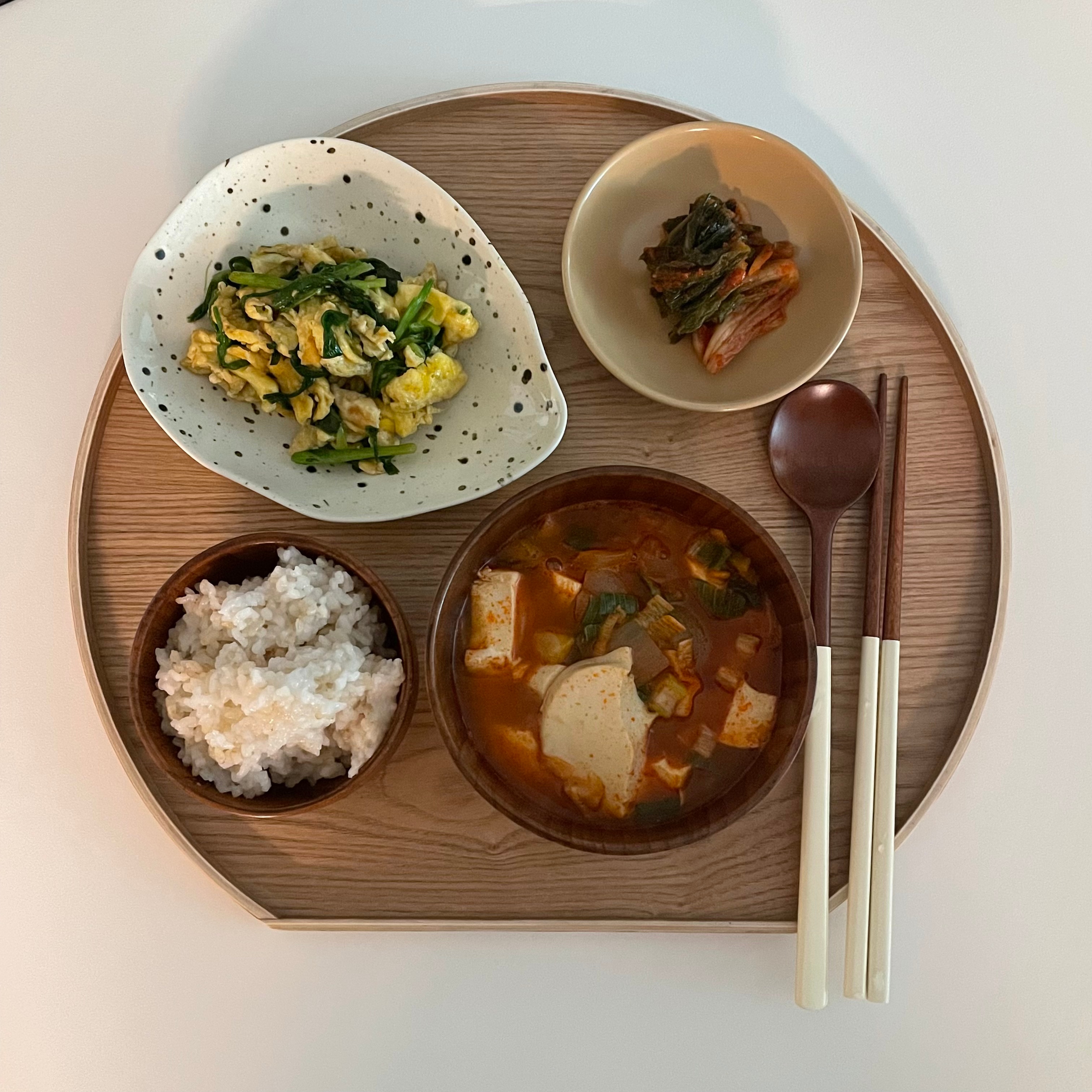 Dual-Tone Chopsticks & Spoon Set user photo
