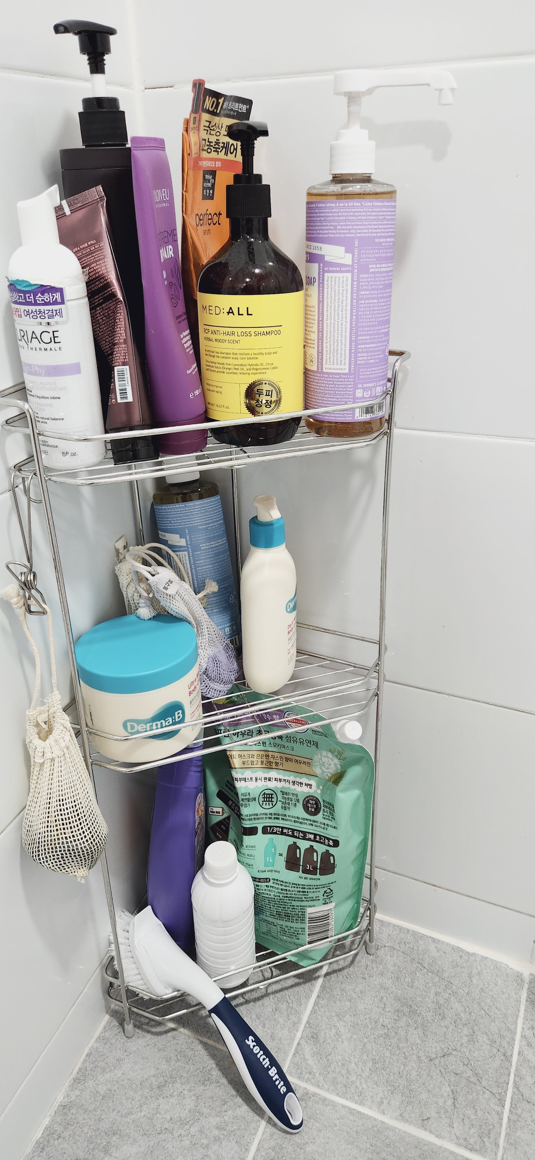 3-Tier Stainless Steel Bathroom Corner Shelf user photo