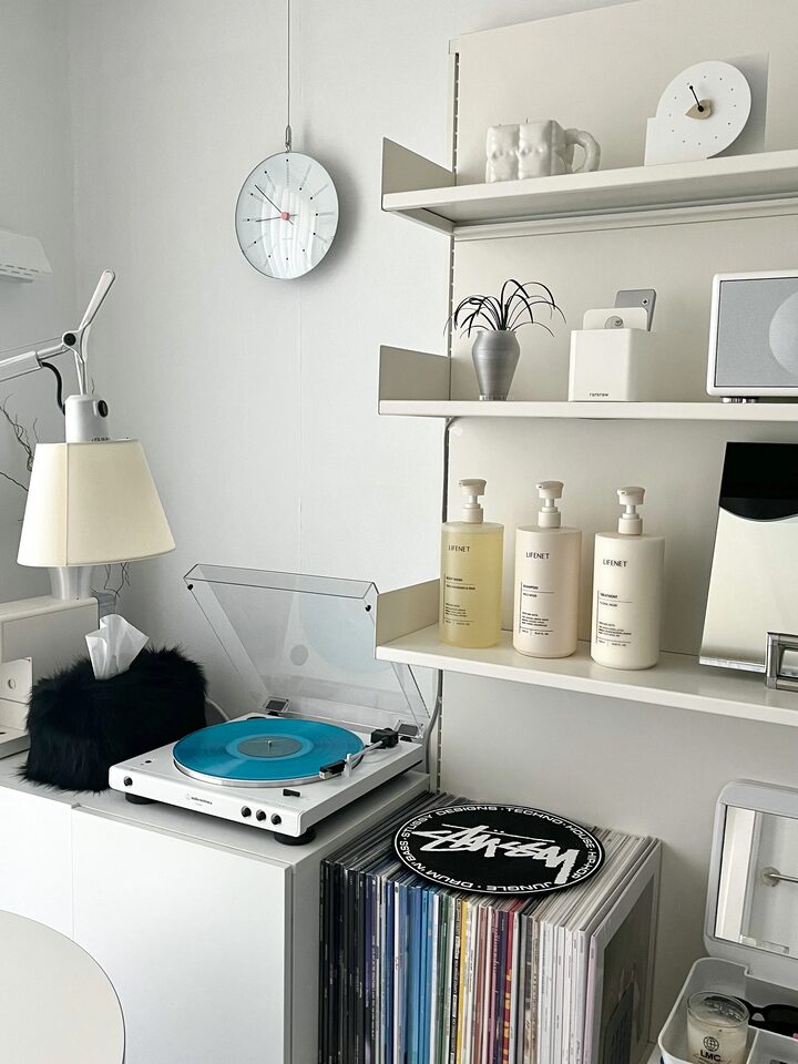 short form carousel card thumbnail