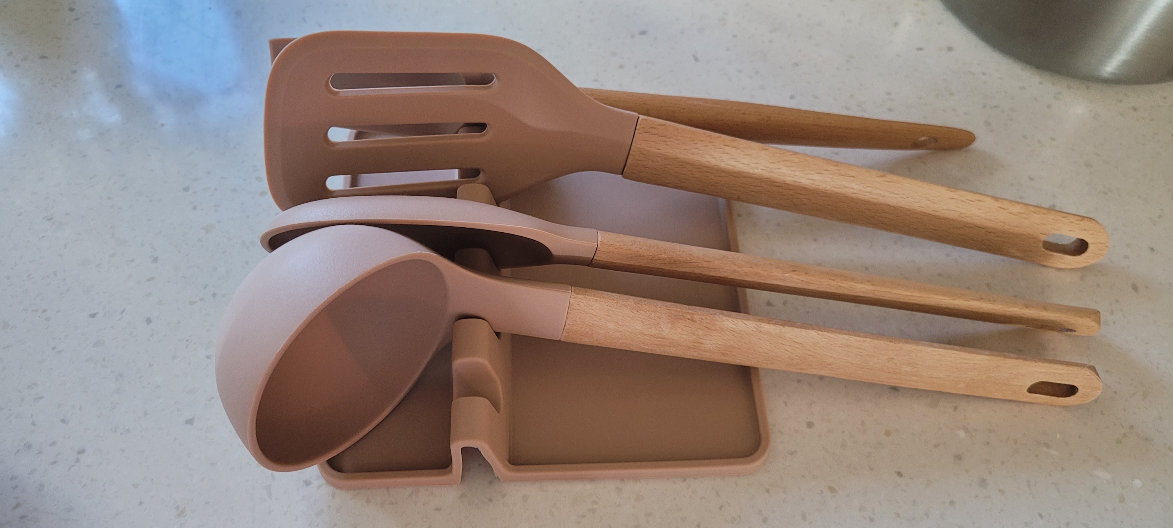 Neo Woody Pink Kitchen Utensil Set (4-Piece) user photo