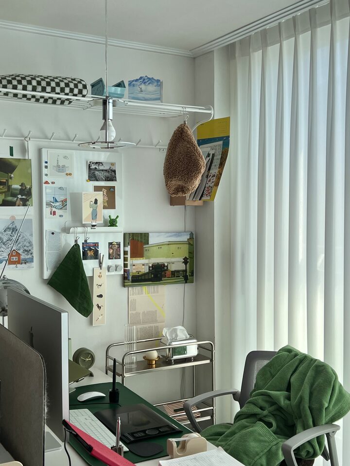 short form carousel card thumbnail