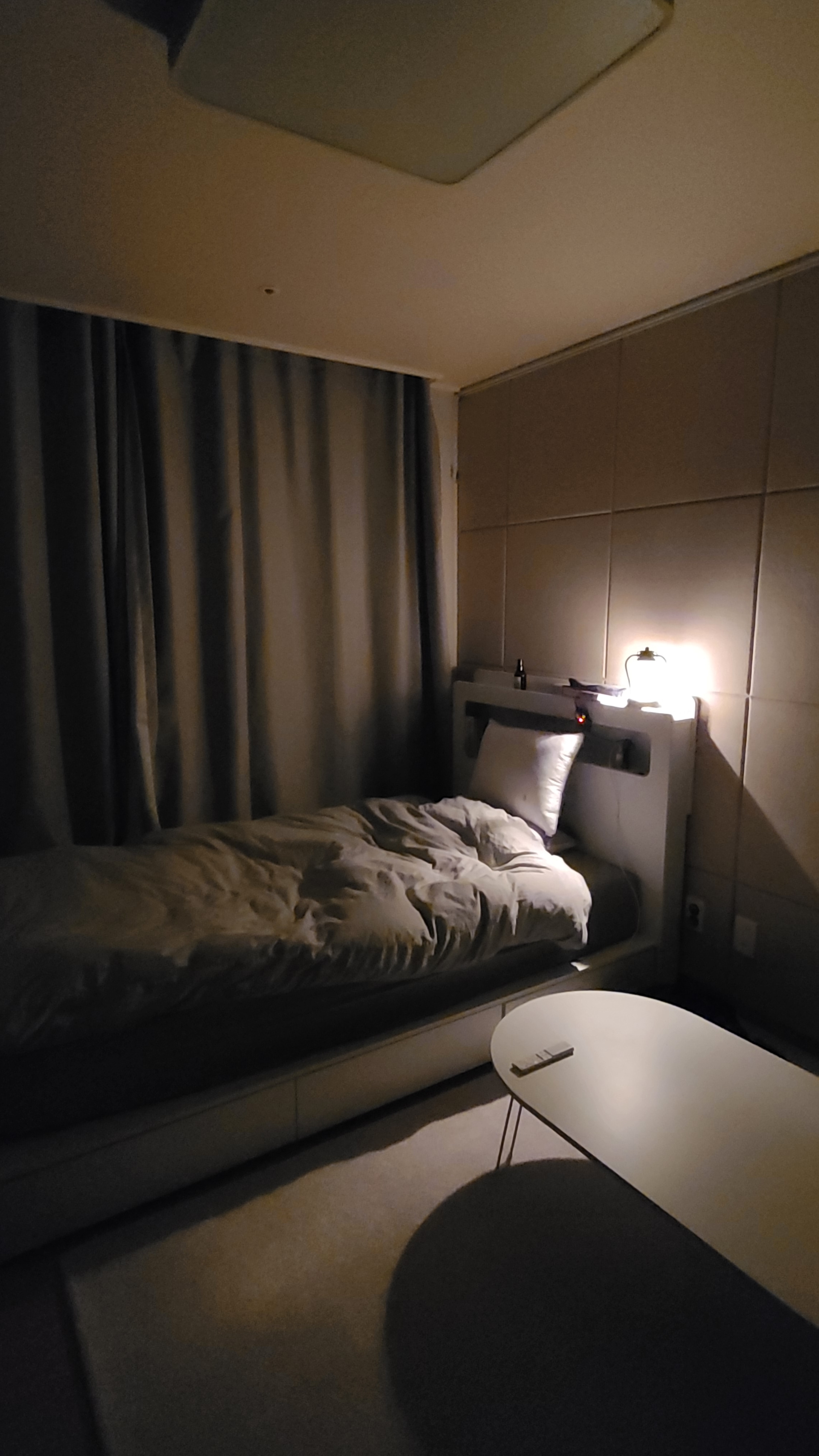 Foldable Oval Low Coffee Table user photo