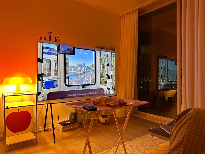 short form carousel card thumbnail