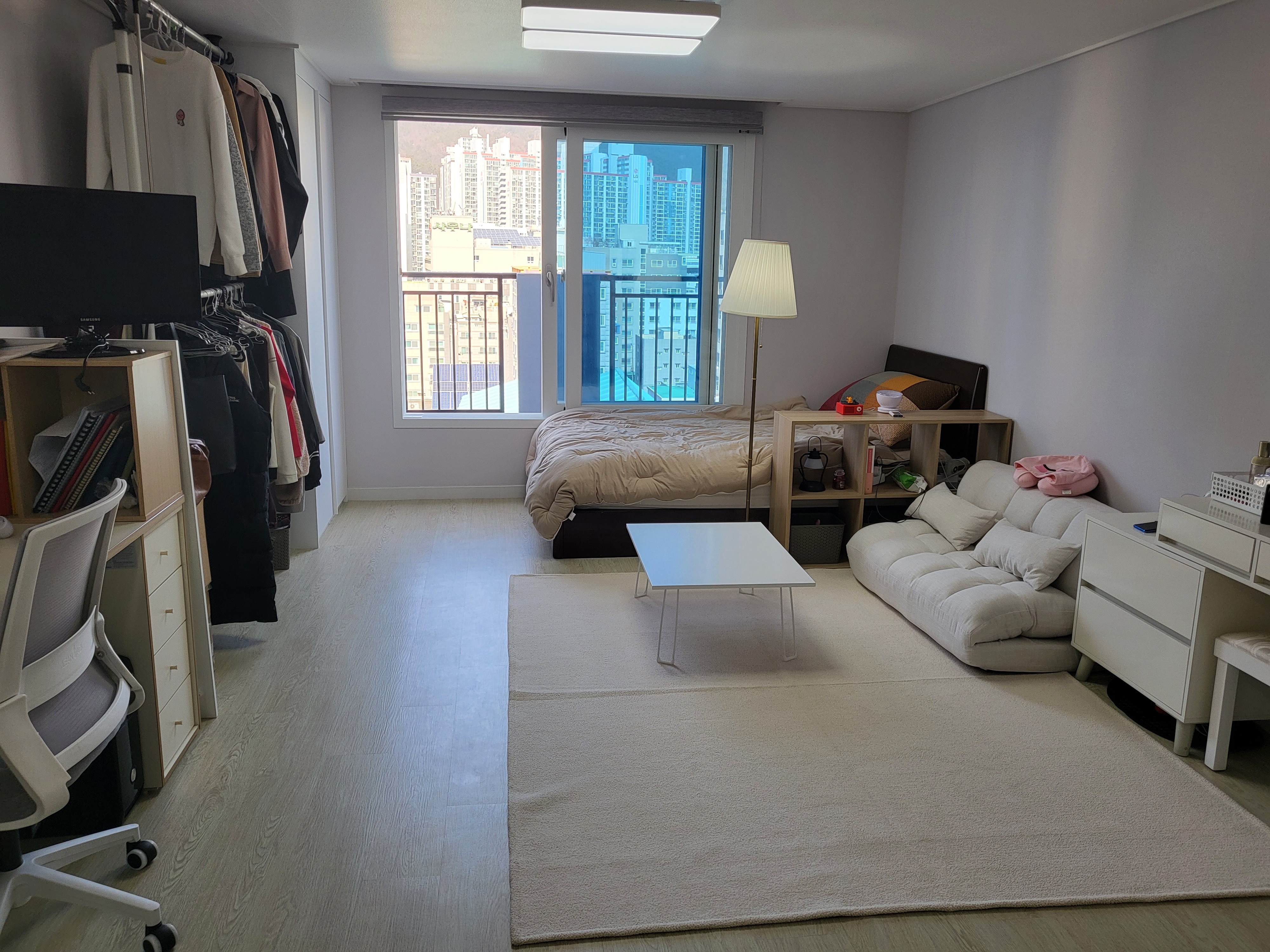 Mitte Square Folding Floor Table user photo