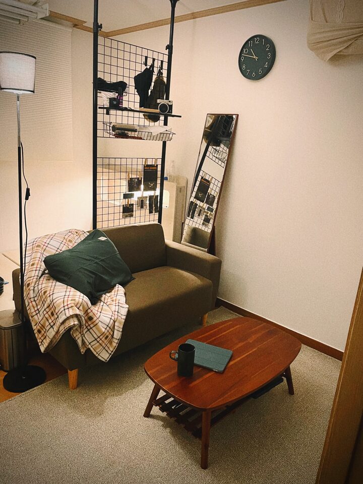 short form carousel card thumbnail