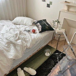 봄맞이 베개커버와 러그 교체해줬어요~
푸릇푸릇 힐링되는 느낌,,🍃