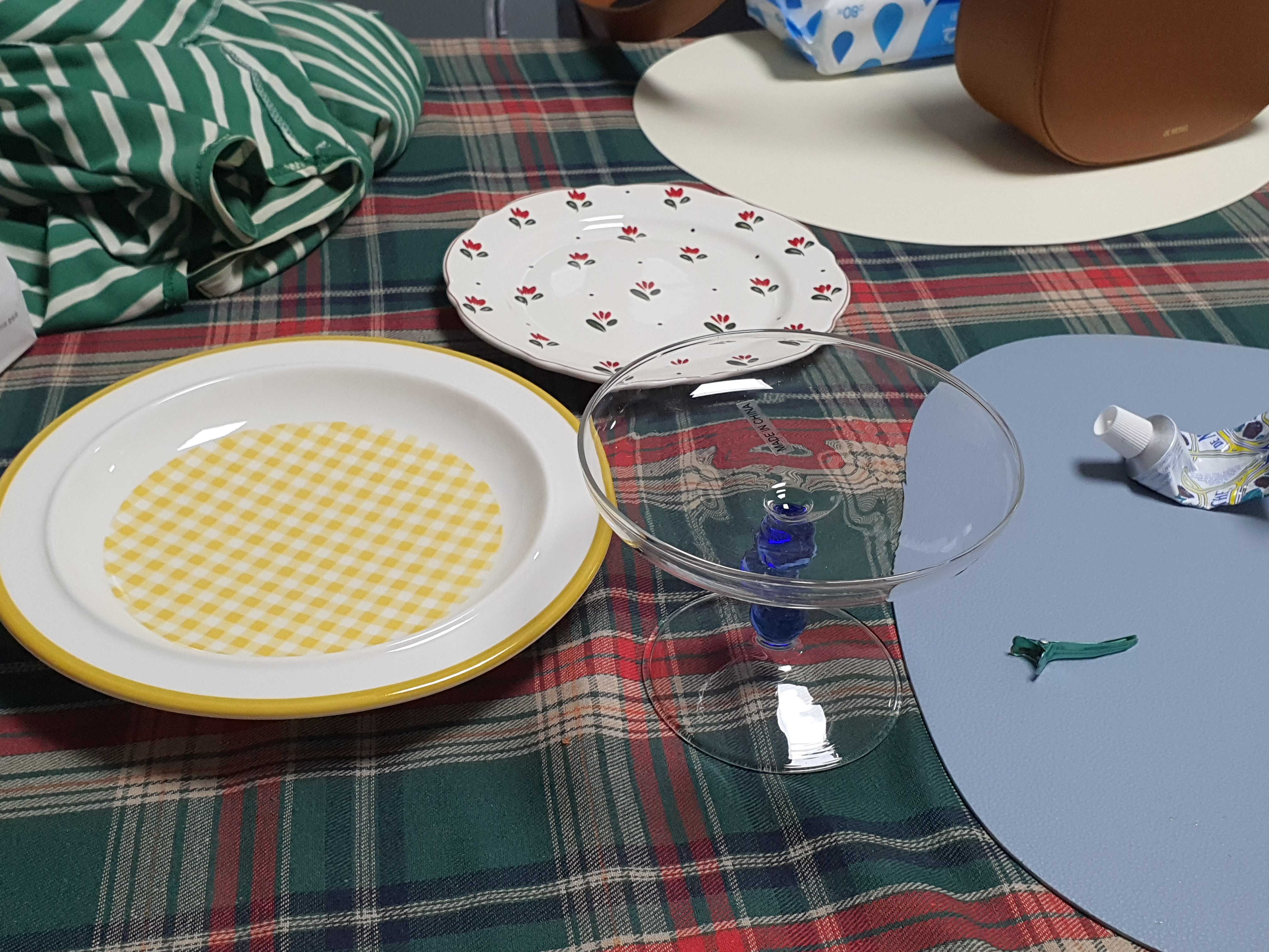 Coucou Retro Charm Dinner Plate - 9