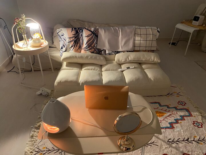 short form carousel card thumbnail