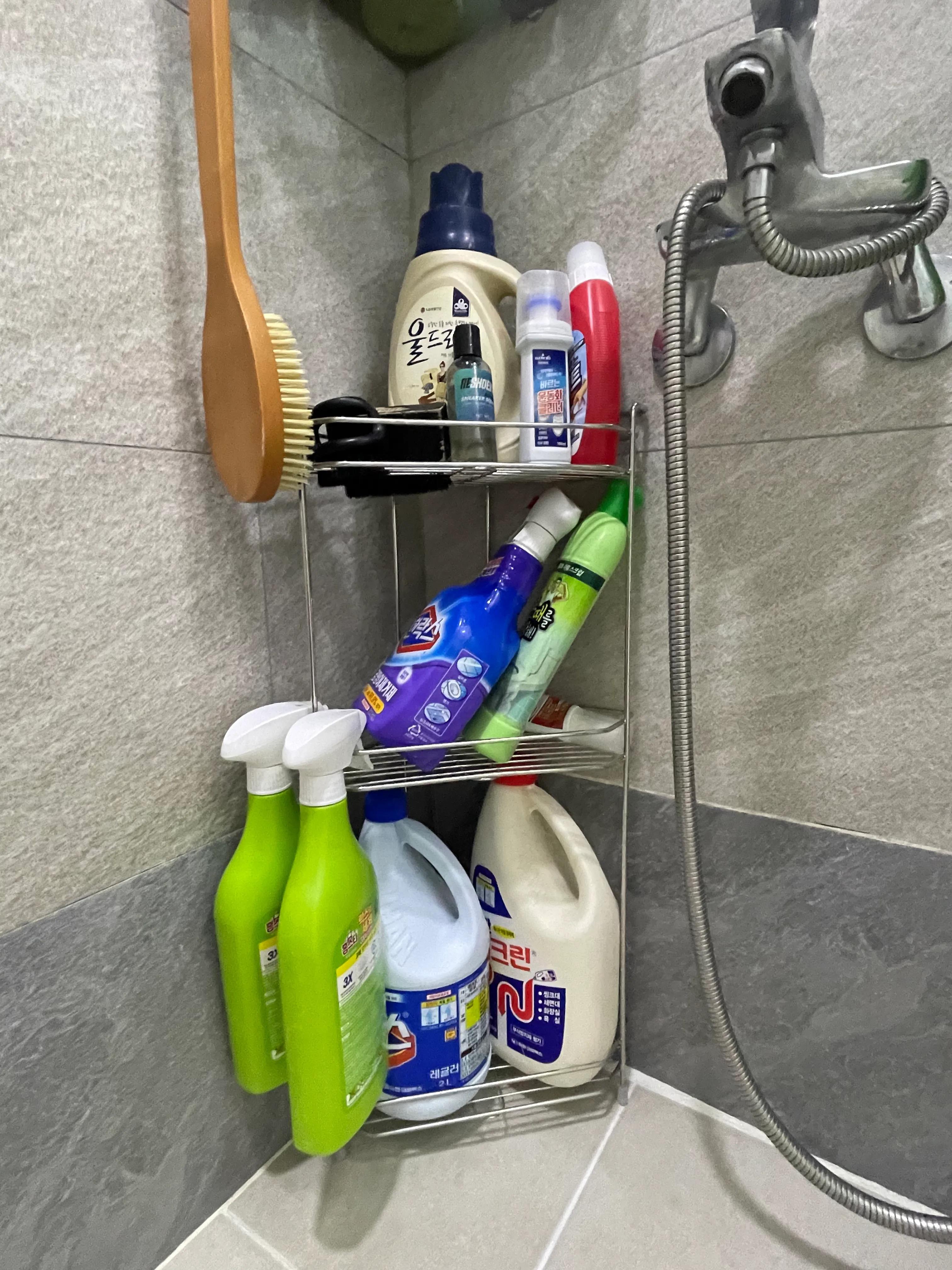 3-Tier Stainless Steel Bathroom Corner Shelf user photo