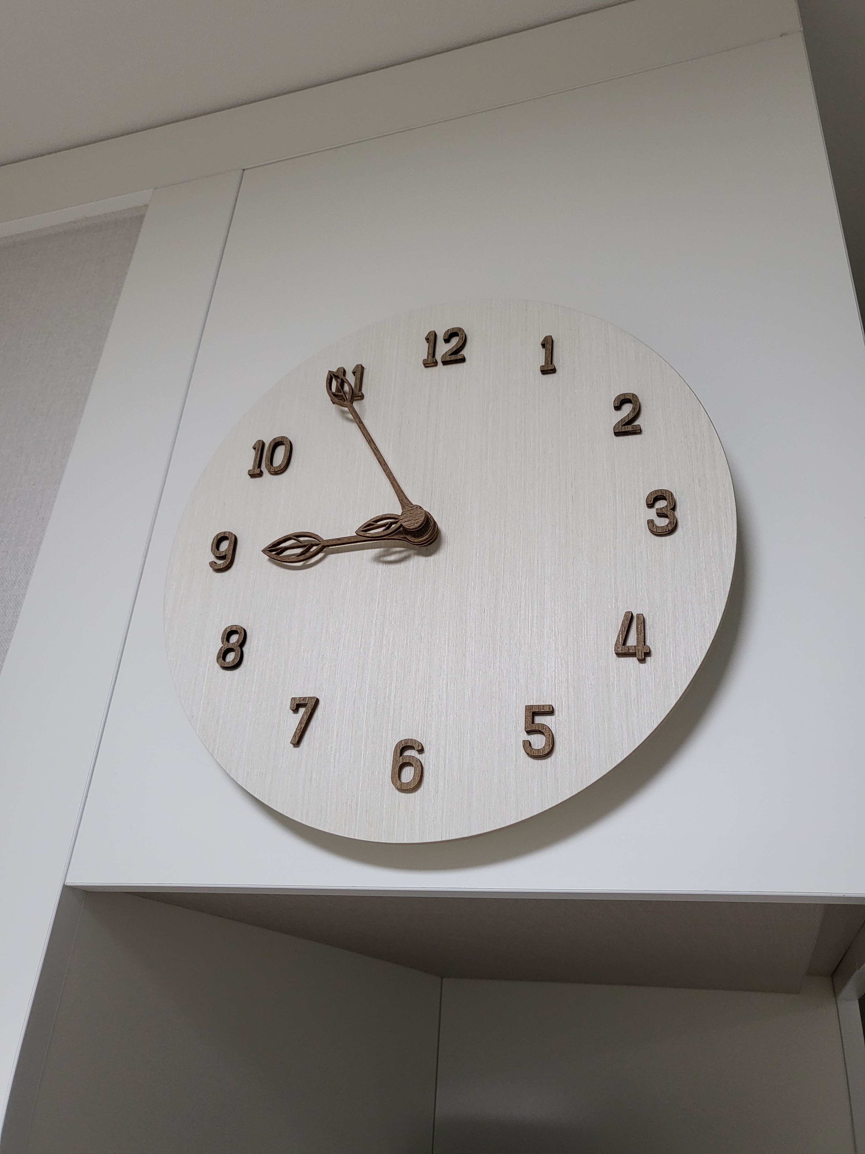 Wood Nature Leaf Wall Clock user photo