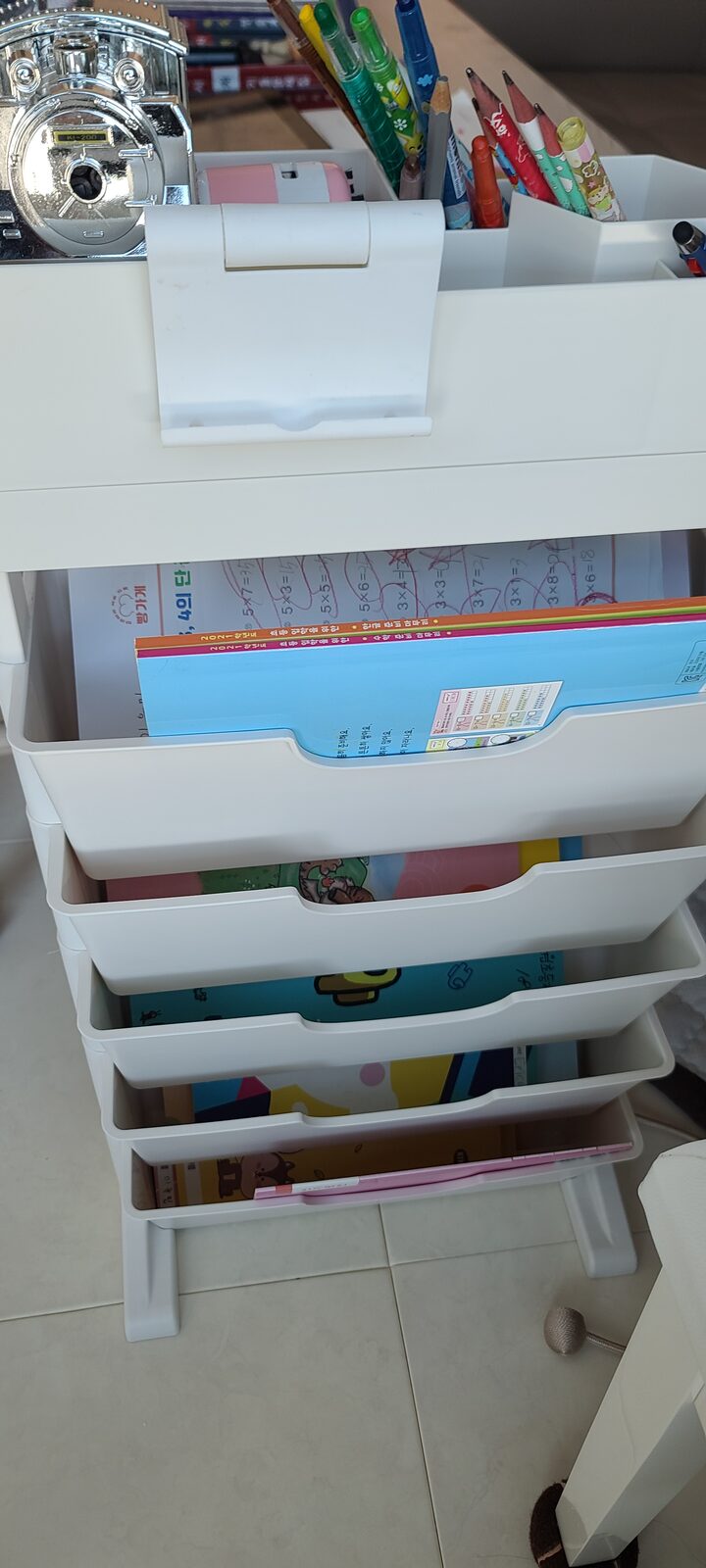 short form carousel card thumbnail