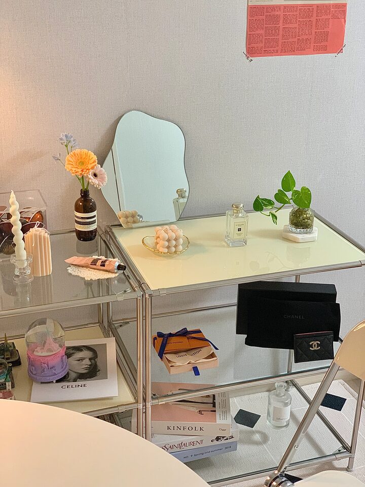 short form carousel card thumbnail