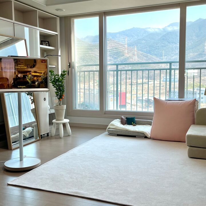 short form carousel card thumbnail