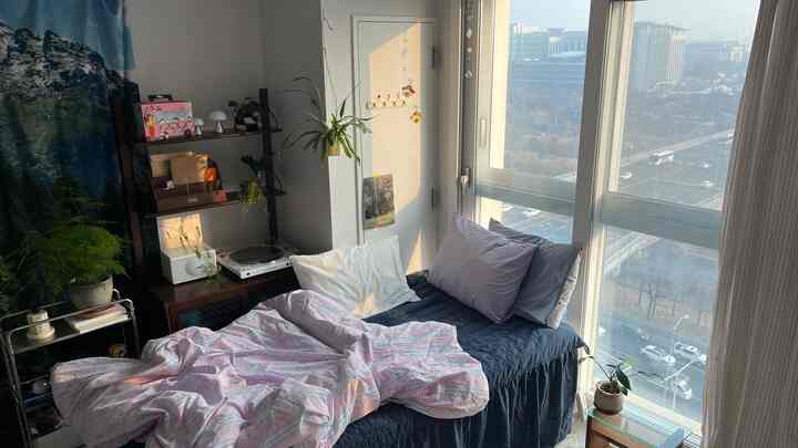 Antara musim dingin dan musim semi🌸 Menata tempat tidur dan mendekorasi ruangan
https://youtu.be/XCWEq4aCCis