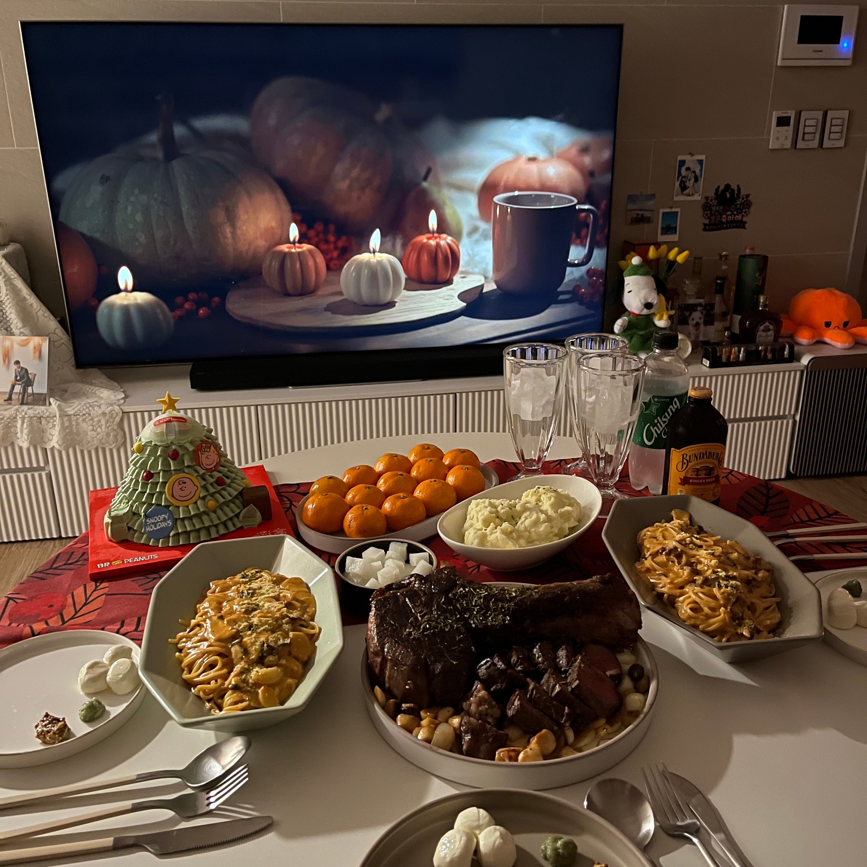 Seoul Minimalist Matte Fork & Knife Set for 2 (4-Piece) user photo