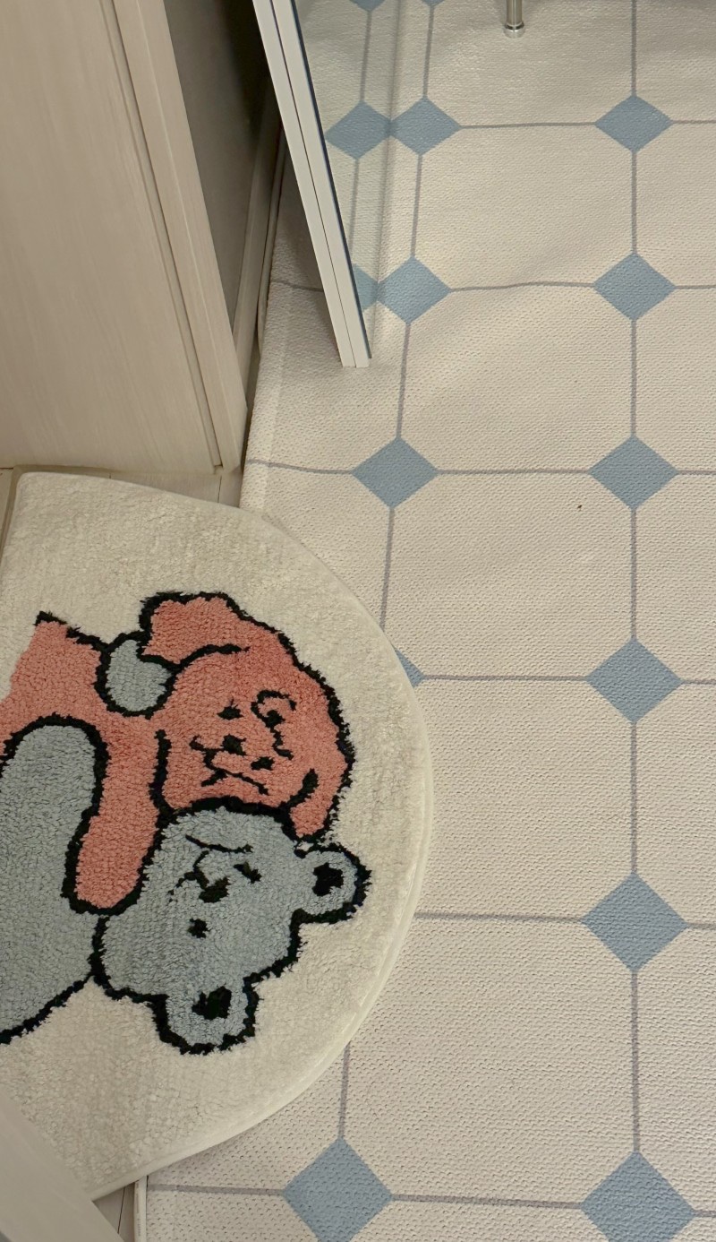 Hug Friends Soft Bath Mat user photo