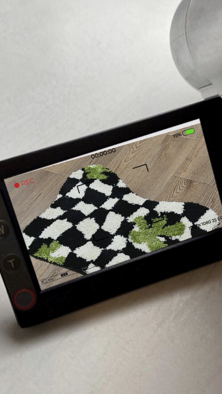 short form carousel card thumbnail