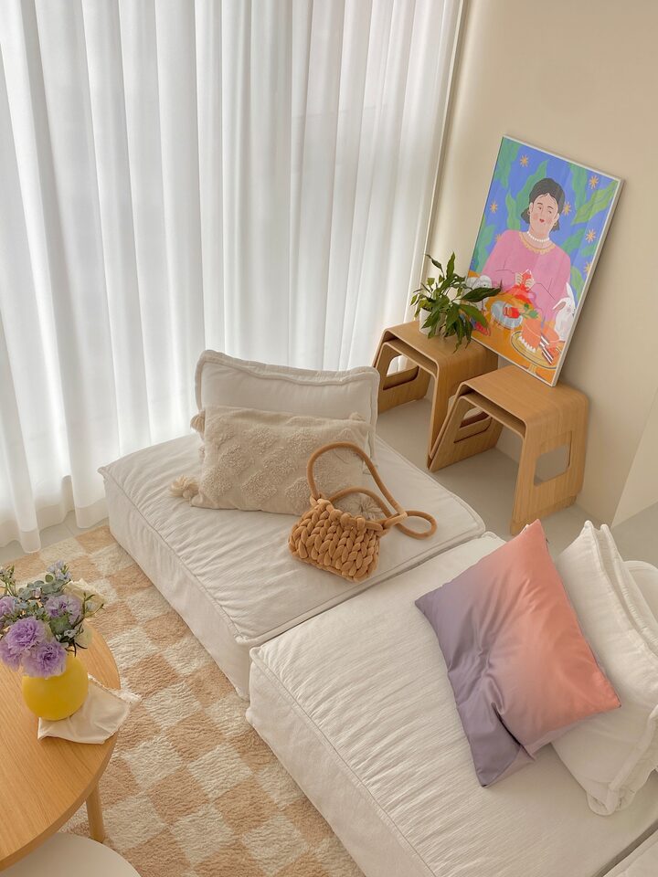 short form carousel card thumbnail