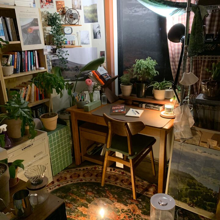 short form carousel card thumbnail