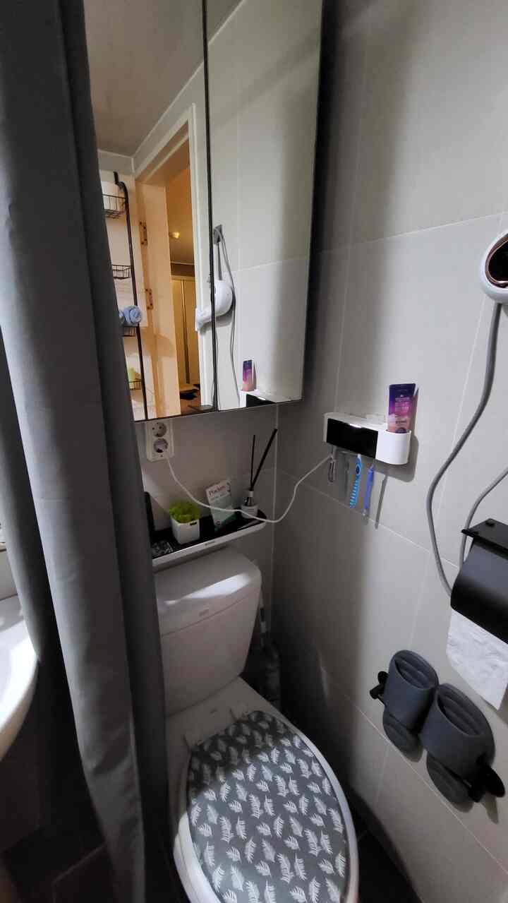 トイレットペーパーホルダー［2色］を使ったコーディネート 2