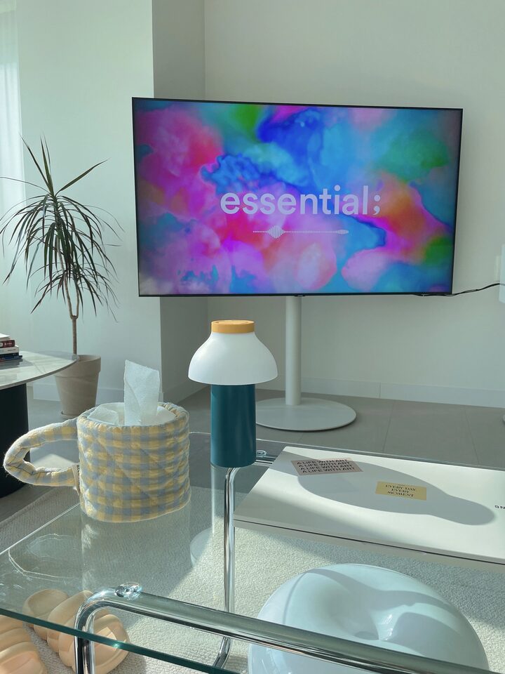 short form carousel card thumbnail