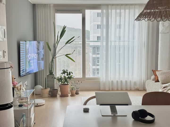 Saat akhir pekan berawan, nyalakan Opli dan lakukan pekerjaan rumah✨
Saya mulai mencuci dan menyimpannya, tetapi hari itu sudah berakhir🙌🏻