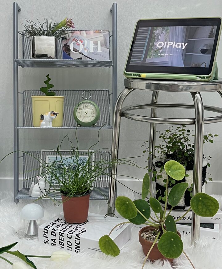 short form carousel card thumbnail