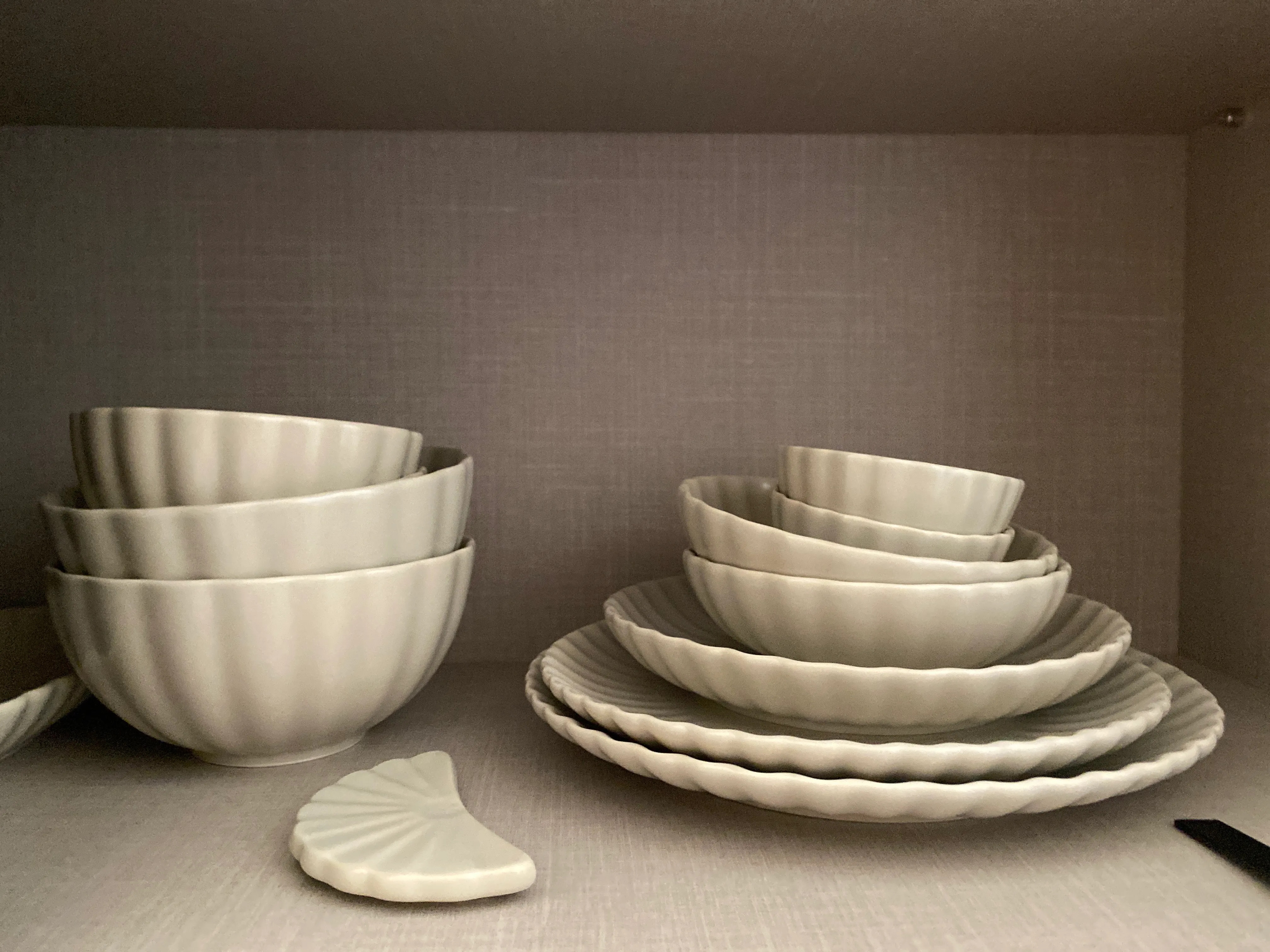 Shell Dinnerware Set for 2 (14-Piece) user photo