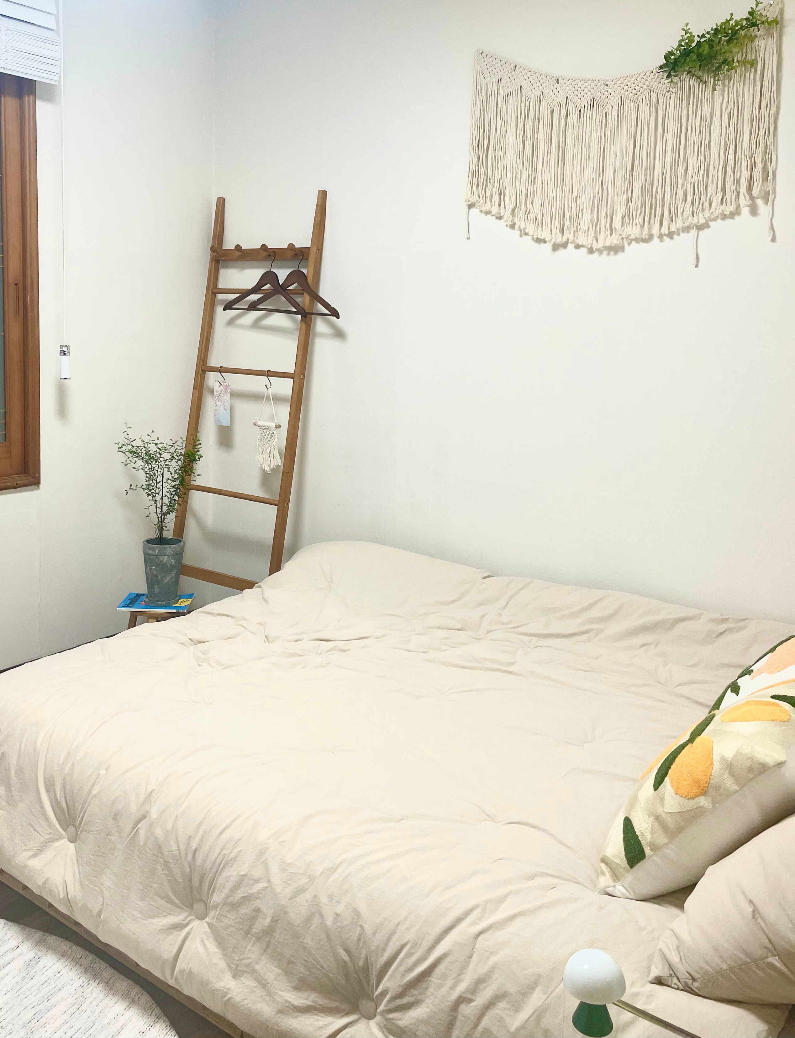 Solid Wood Ladder Clothes Rack Stand user photo