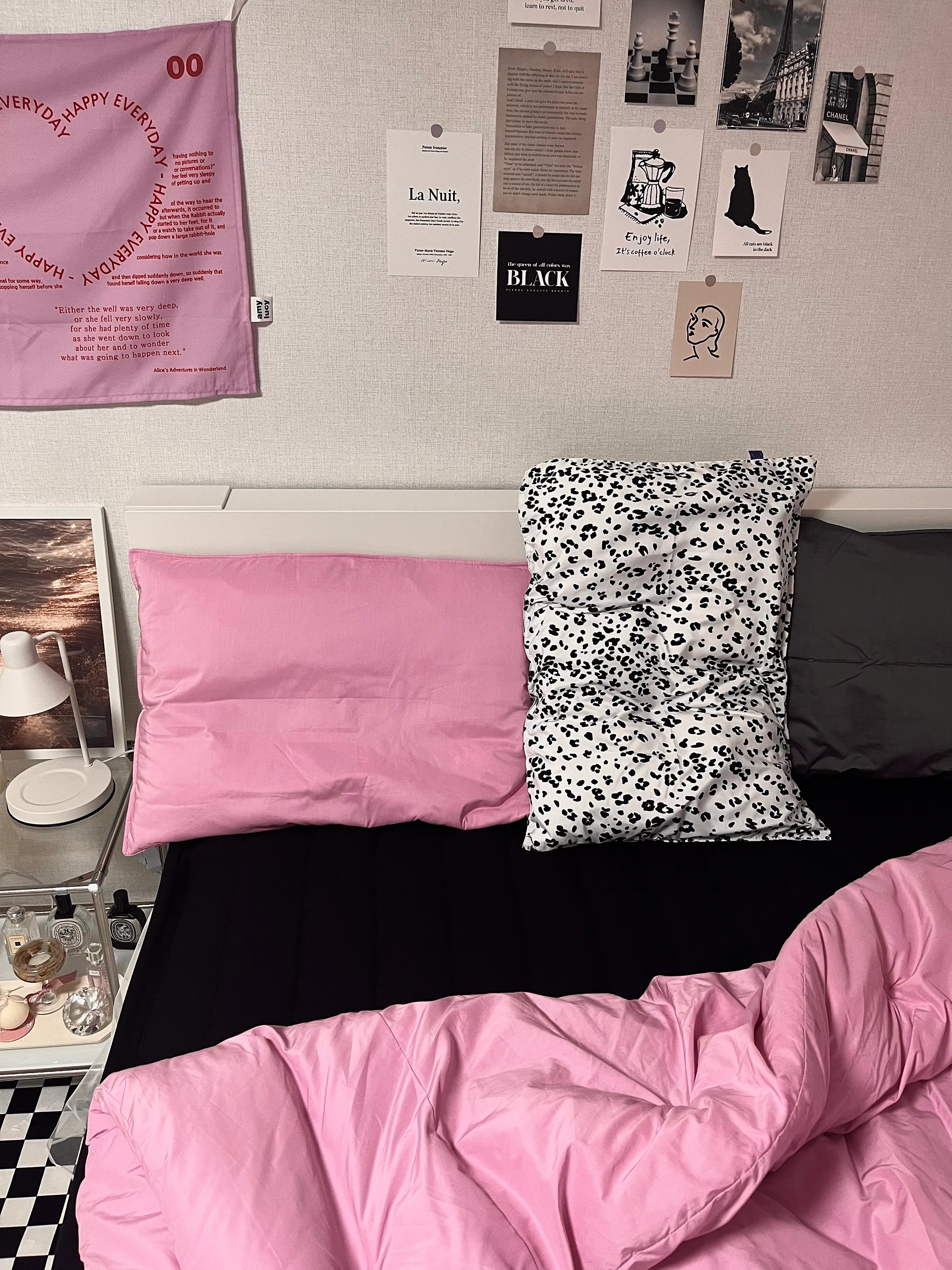 Soft Apple Blend Comforter & Pillow Set user photo