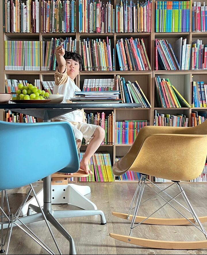 short form carousel card thumbnail