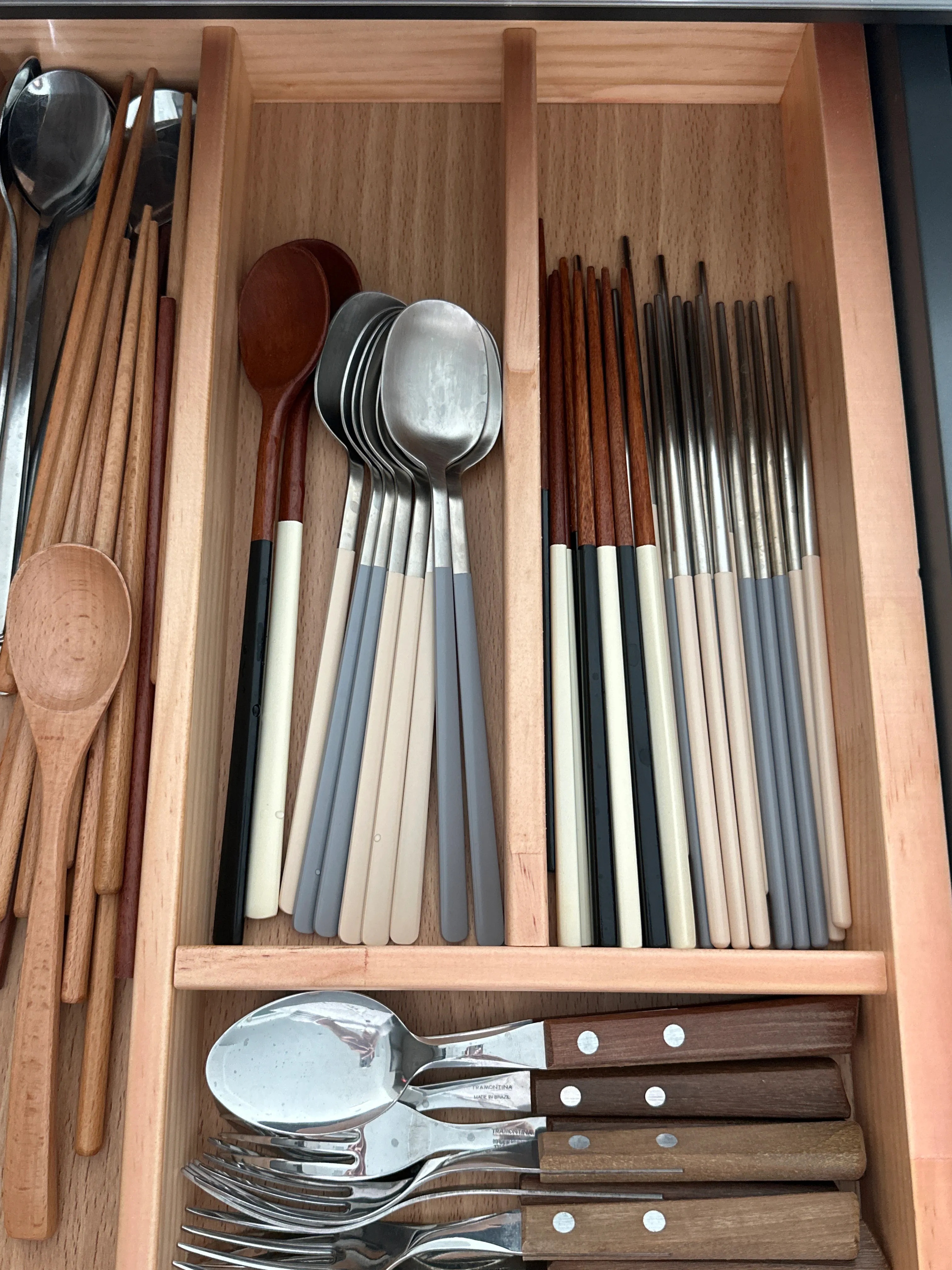 Dual-Tone Chopsticks & Spoon Set user photo