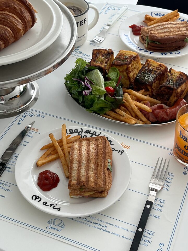 short form carousel card thumbnail