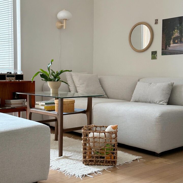 short form carousel card thumbnail