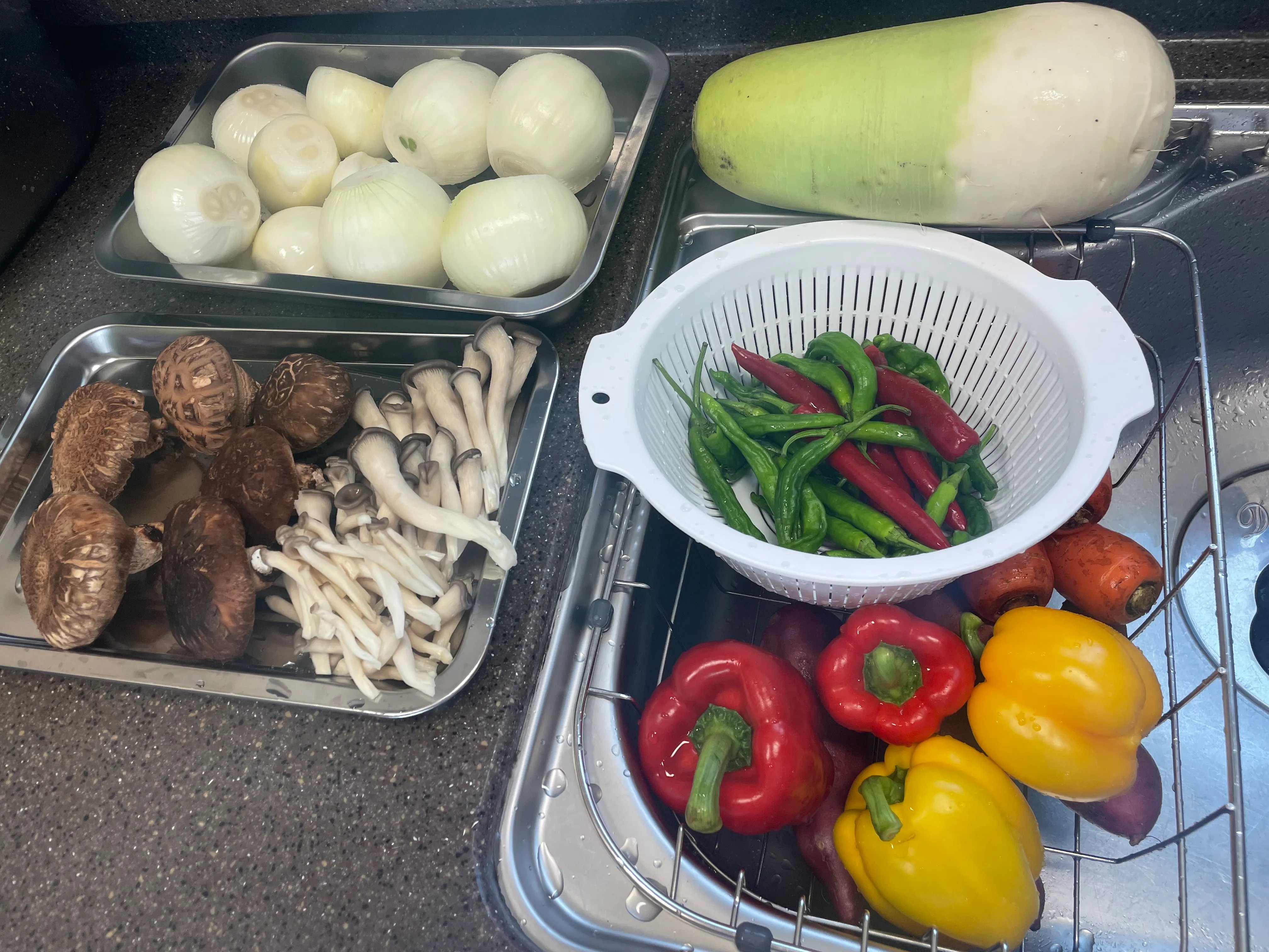 Stainless Steel Tray Set (3-Piece) user photo