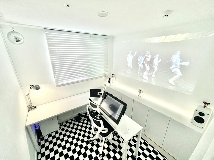 short form carousel card thumbnail