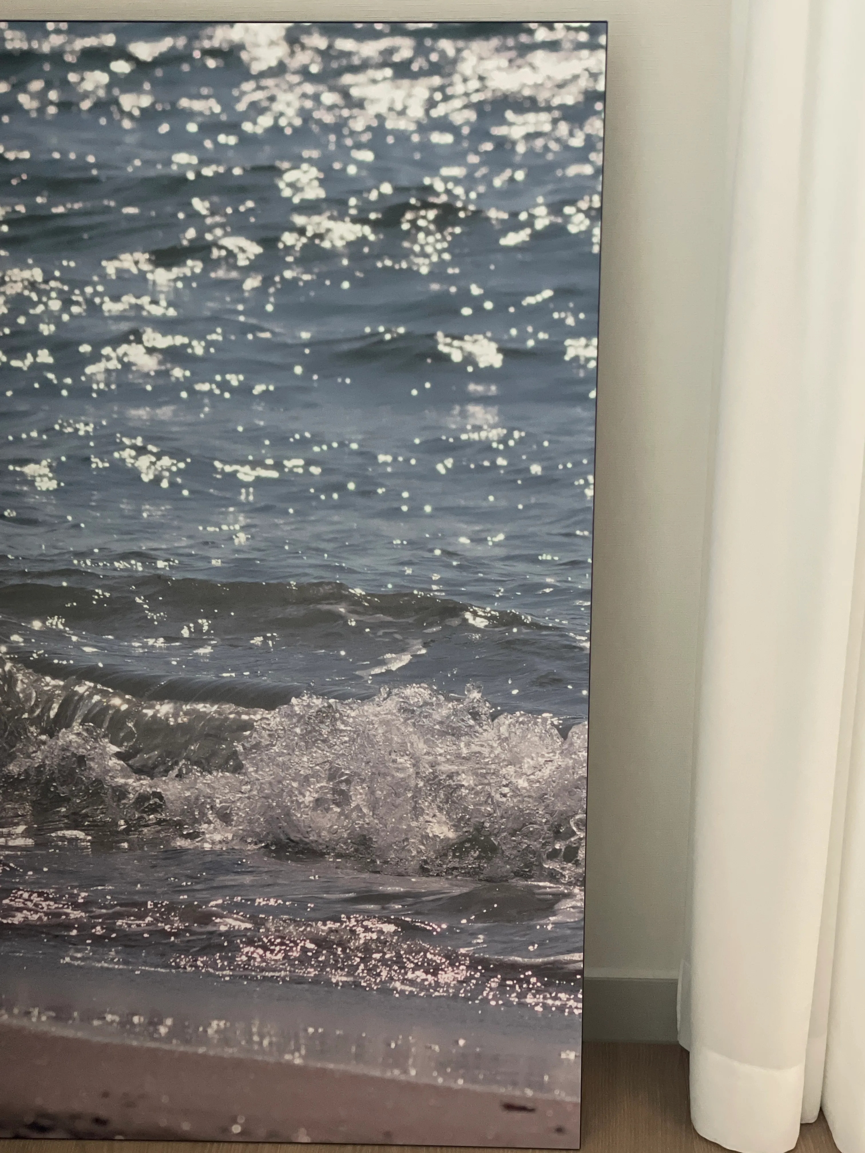 Ocean Wave Foldable Floor Coffee Table user photo