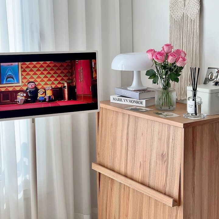 short form carousel card thumbnail