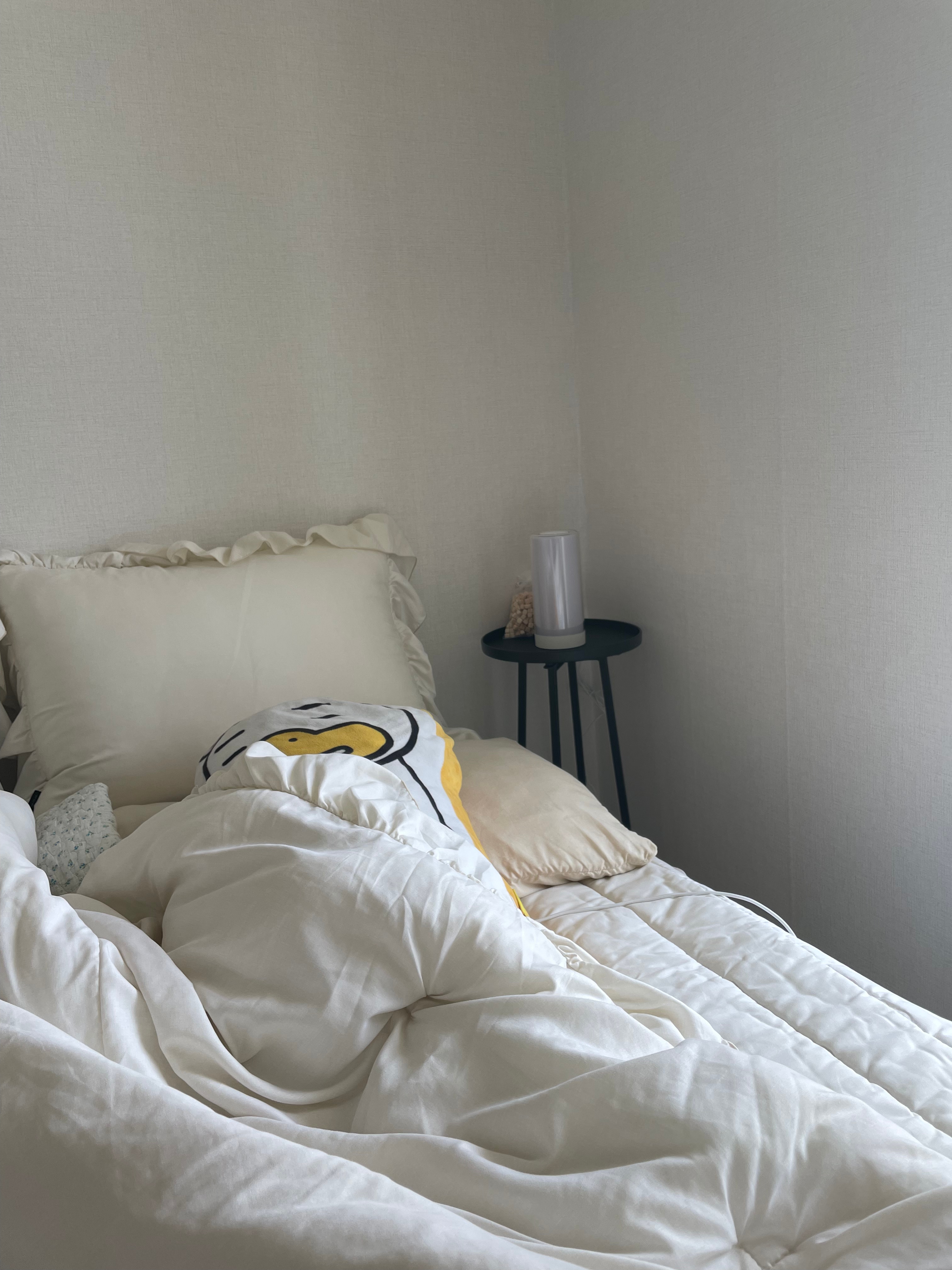 Slim Tall Metal Accent Table user photo