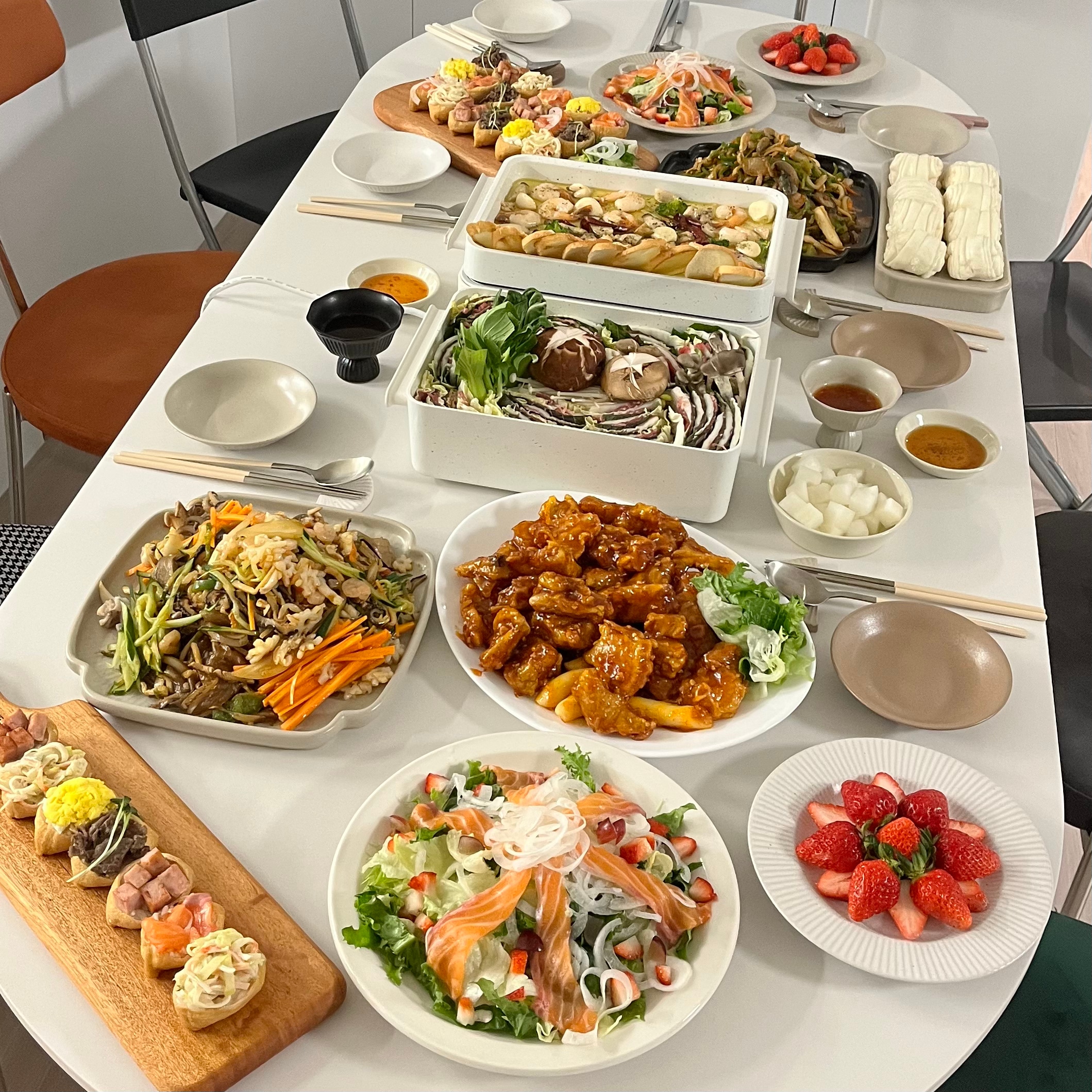 Seoul Minimalist Matte Spoon & Chopstick Set for 4 (8-Piece) user photo