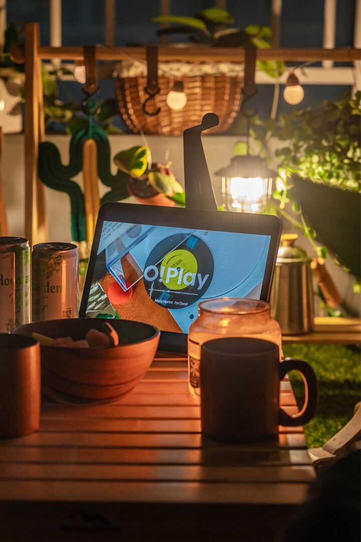 short form carousel card thumbnail