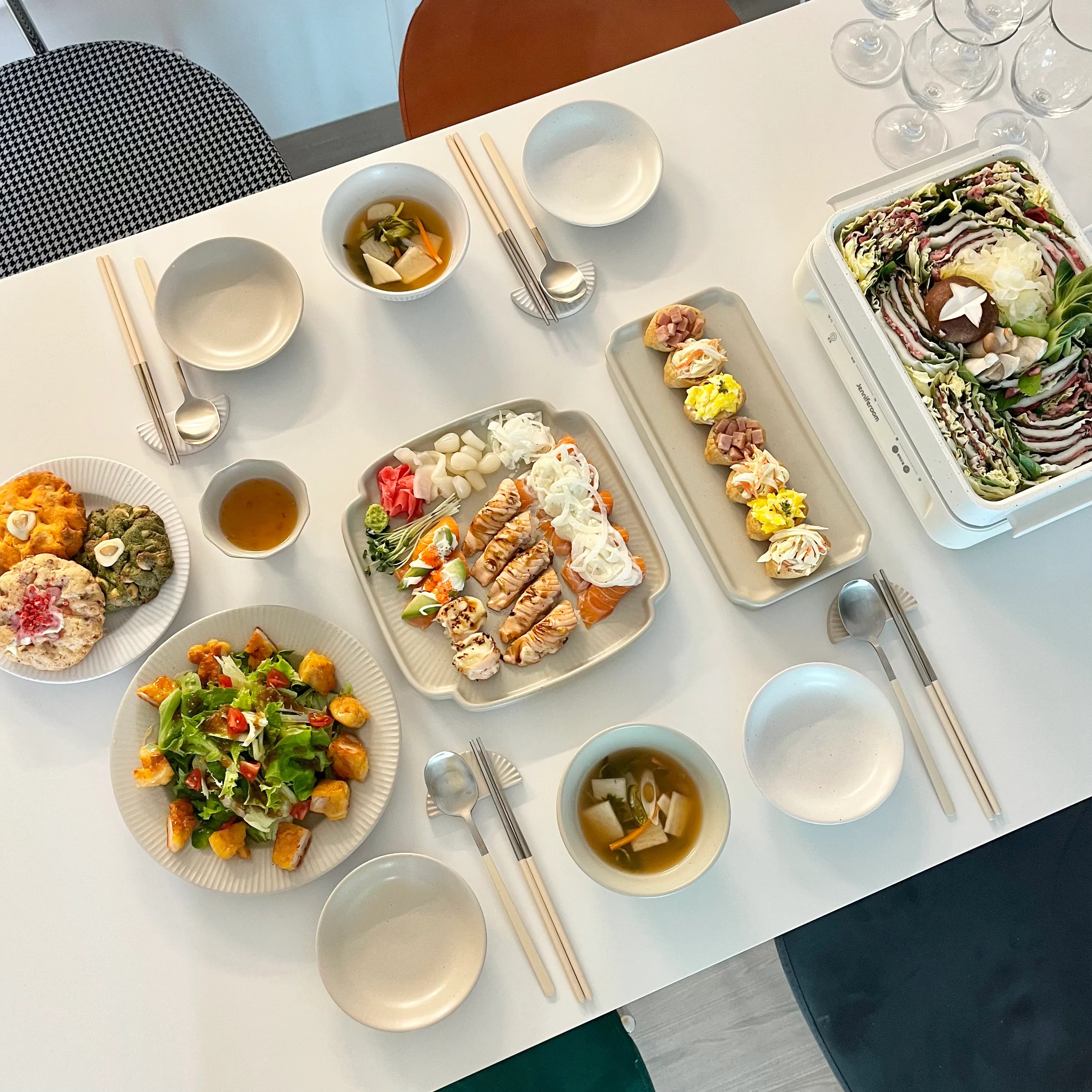 Seoul Minimalist Matte Spoon & Chopstick Set for 4 (8-Piece) user photo