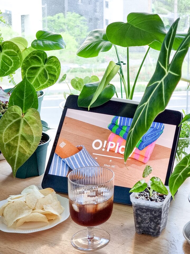 short form carousel card thumbnail