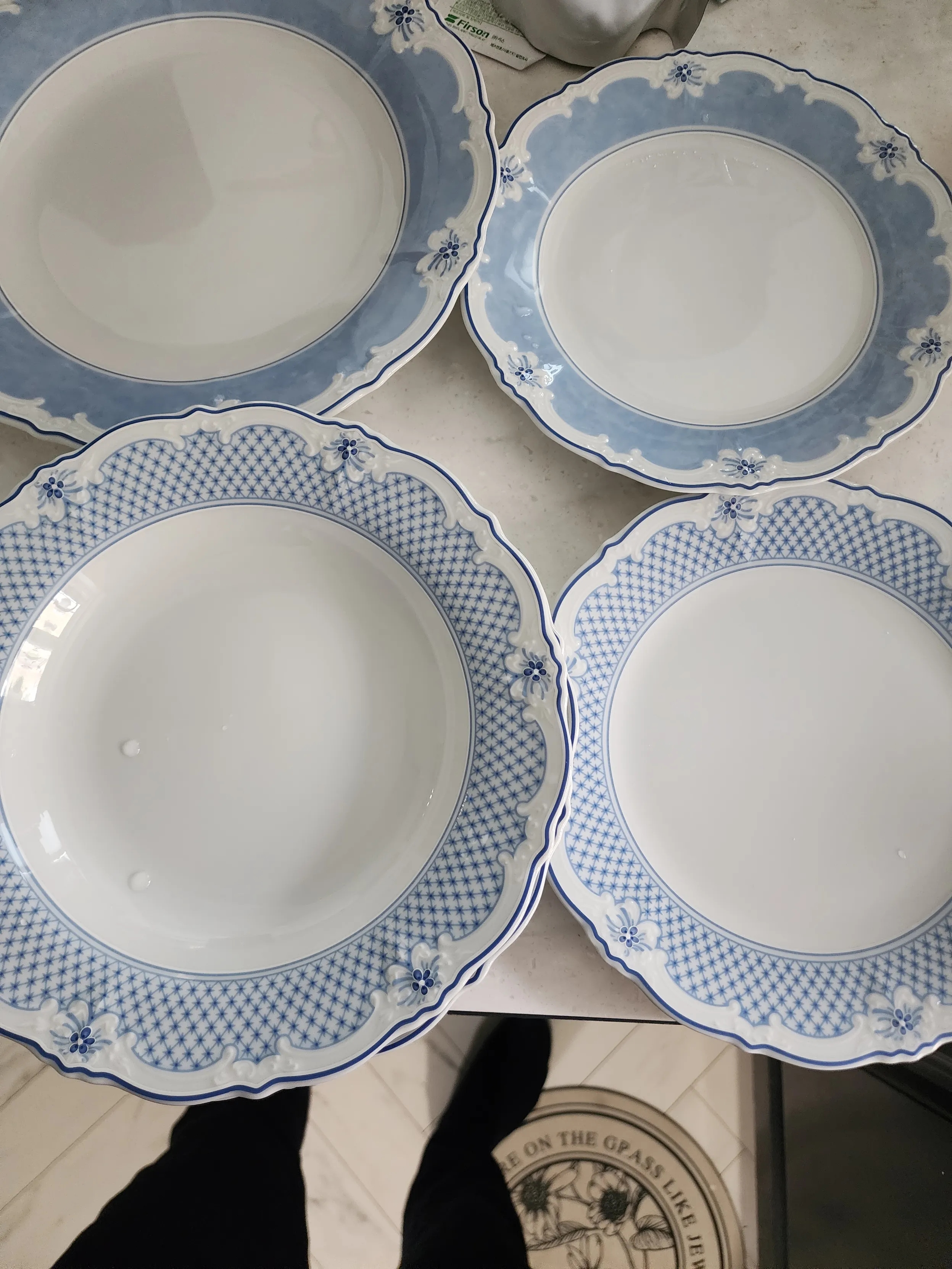 Hutschenreuther Estelle グリッドリムプレート 深型 24cm［2色